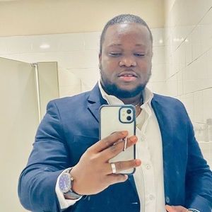 Meet your Posher, Prince rood